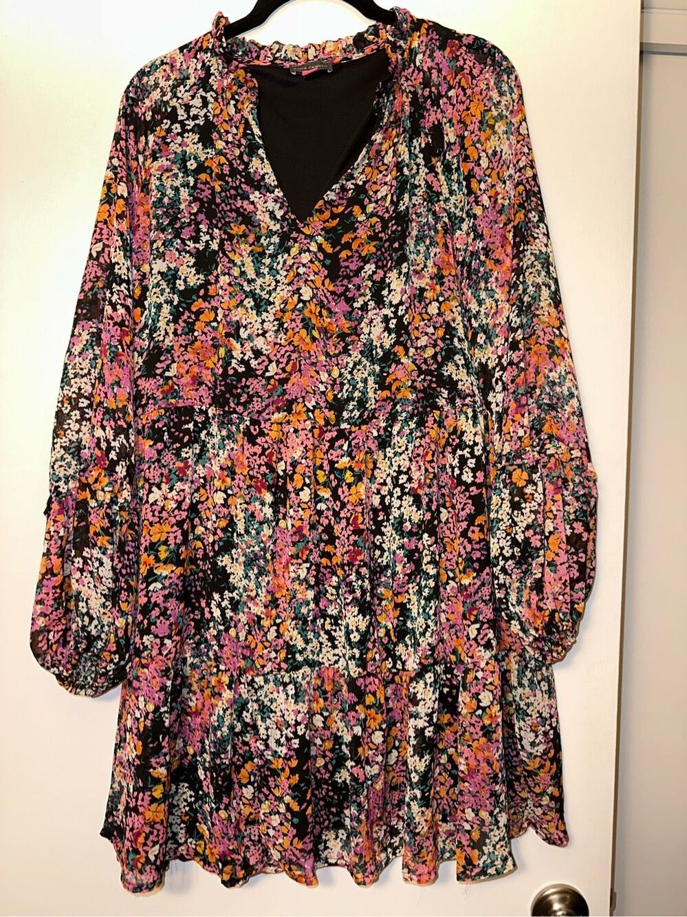 Vince Camuto Womens Small Tiered Floral Boho Long Sleeve Mini Dress Black Pink